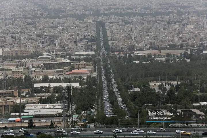 پیش بینی هوای اصفهان در ۲۴ ساعت آینده + وضعیت آلودگی هوای اصفهان در روزهای ۱۳ و ۱۴ بهمن ۱۴۰۳ + شاخص کیفی هوای اصفهان به تفکیک مناطق
