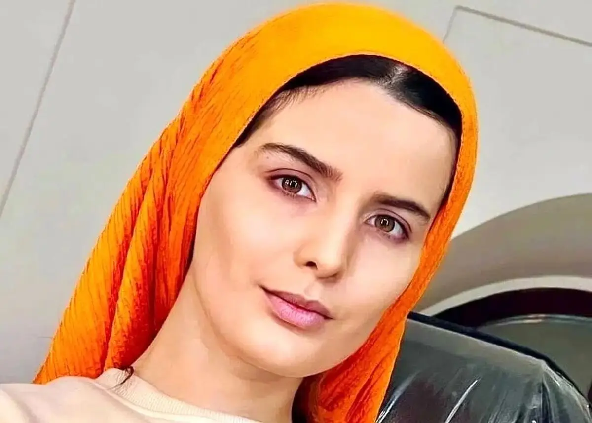 زیبایی چهره وصف نشدنی غزاله اکرمی در تیپ نارنجی؛ بیوگرافی بازیگر سوجان و جریان خودکشی