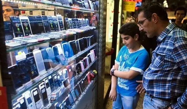 قیمت گوشی سامسونگ، شیائومی و آیفون امروز سه‌شنبه ۲۸ مهر ۱۴۰۵