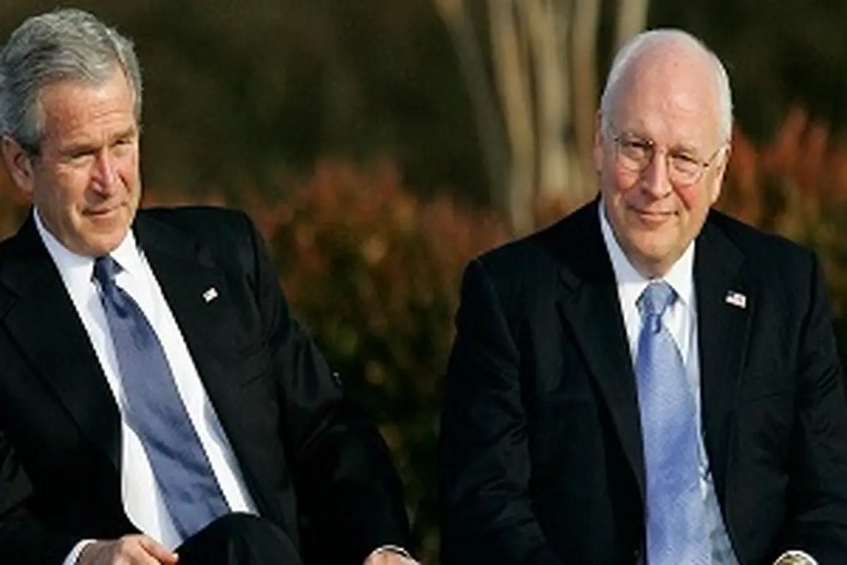 بیوگرافی و علت فوت دیک چنی 