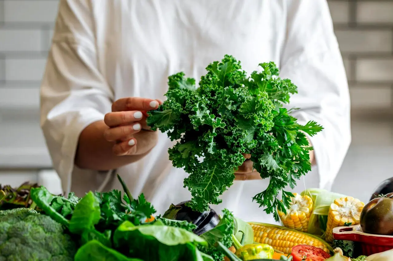 یک کیلو سبزی برای چند نفر است ؟ + اندازه سبزی برای قورمه ، آش ، کوکو و ...
