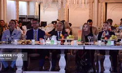 «فیدیبک»؛ نخستین پلتفرم هوشمند بازخورد در ایران رونمایی شد