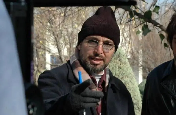 مقاومت مردم قهرمان ایران چونان خورشید است