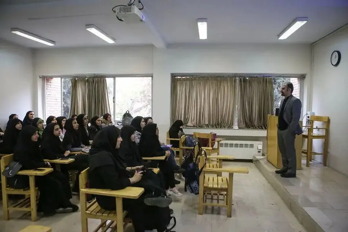 سقف سنی جذب هیئت علمی دانشگاه ۴۵ سال شد