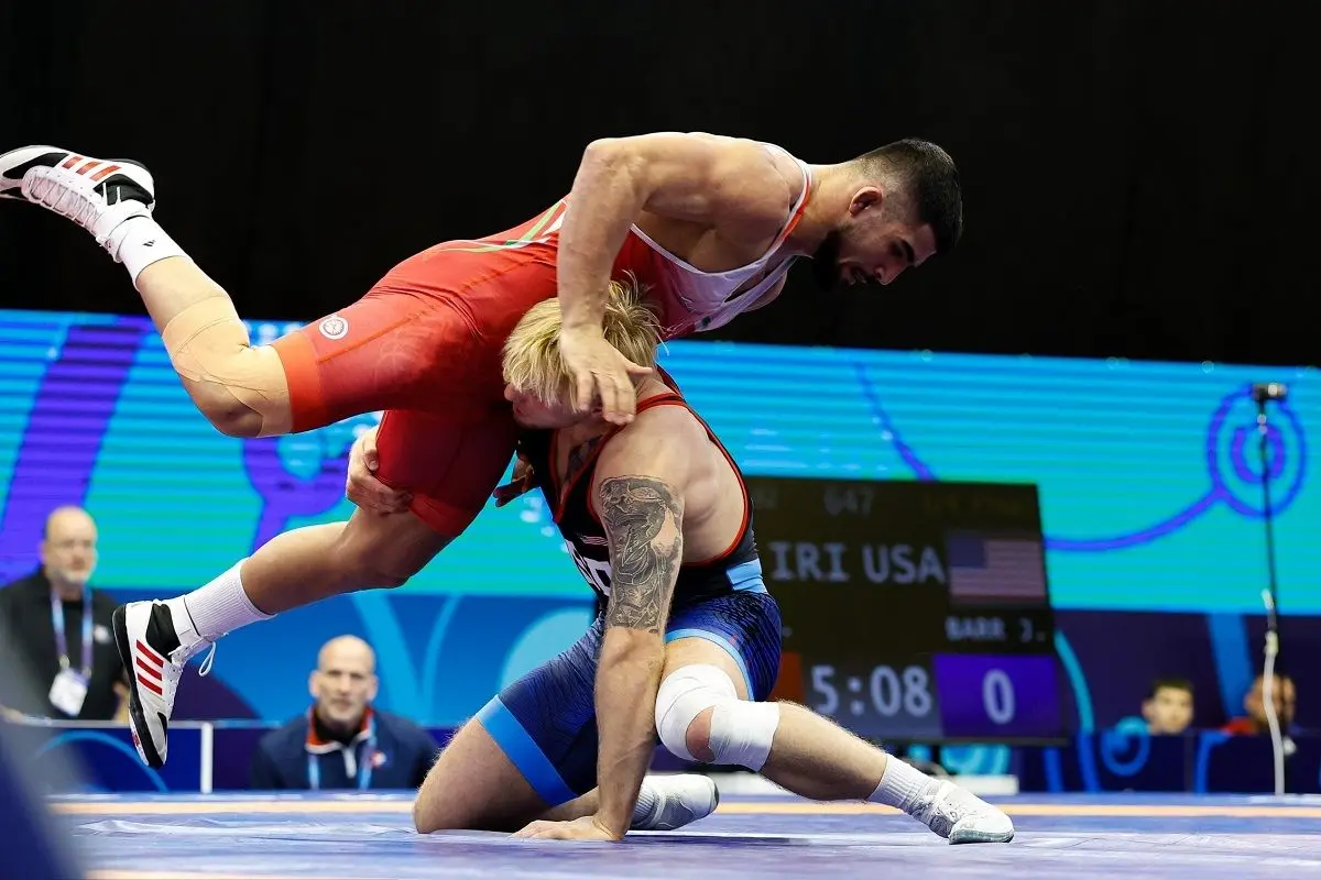 نتیجه مسابقه کشتی رحمان عموزاد و علی مومنی در بازی های کشورهای اسلامی امروز پنجشنبه ۲۹ آبان ۱۴۰۴