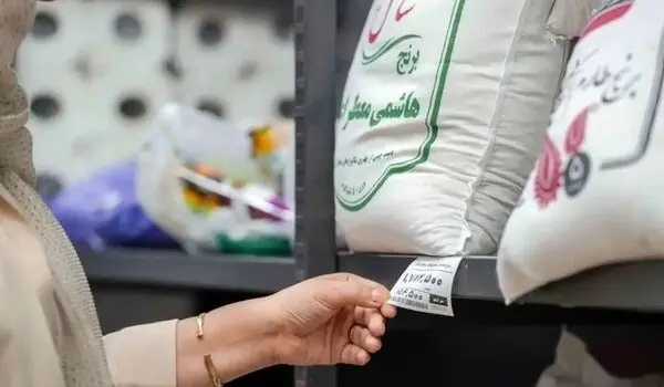 اقتصاددان آمریکایی تورم ایران را سه‌رقمی برآورد کرد
