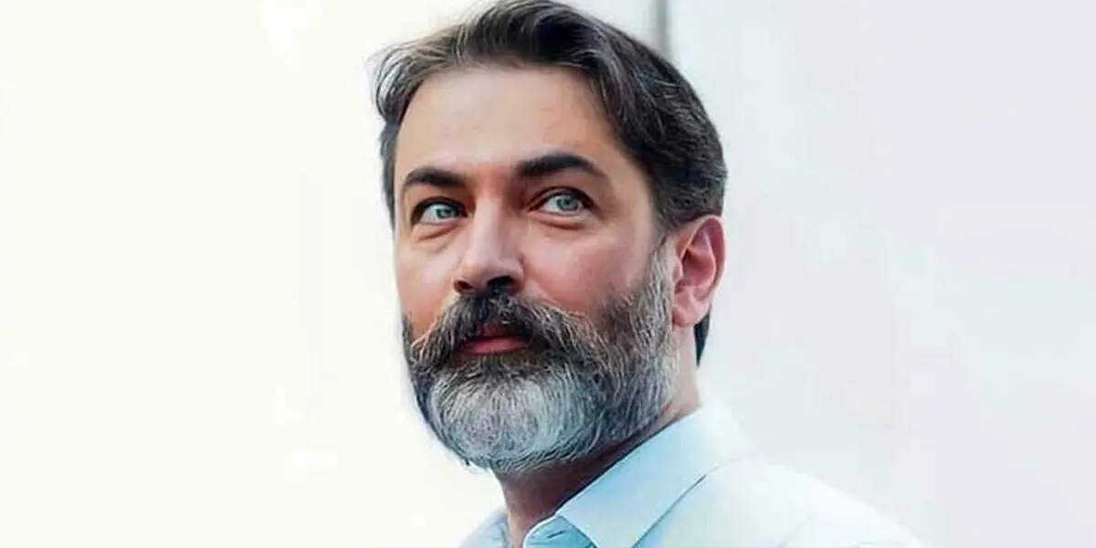 پارسا پیروزفر کارگردان شد