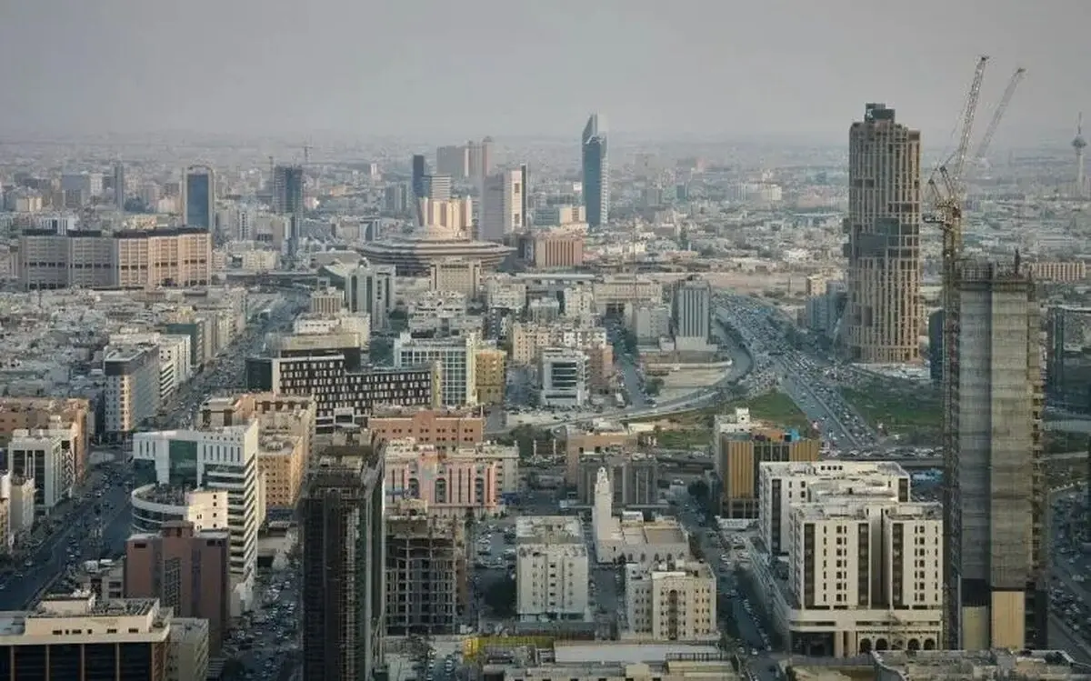 شنیده شدن صدای چند انفجار در ریاض