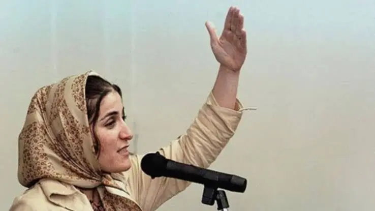 تمسخر شعرهای شهلا جاهد در دادگاه توسط ناصر محمدخانی !  | نامه تند شهلا از زندان 