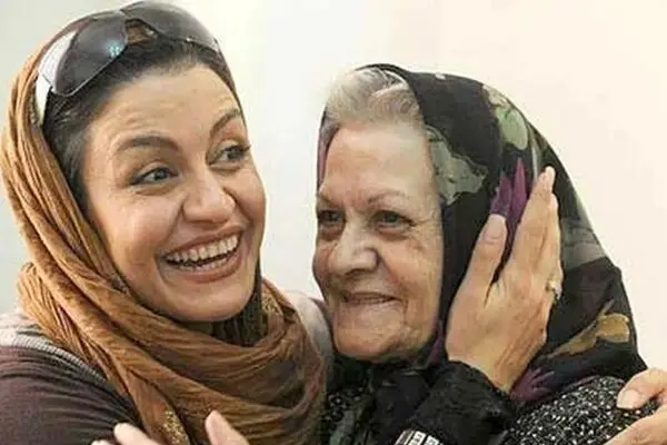عکسی از چهرۀ «مهری ودادیان» بازیگر آیینه عبرت در 32 سالگی در اولین فیلمش