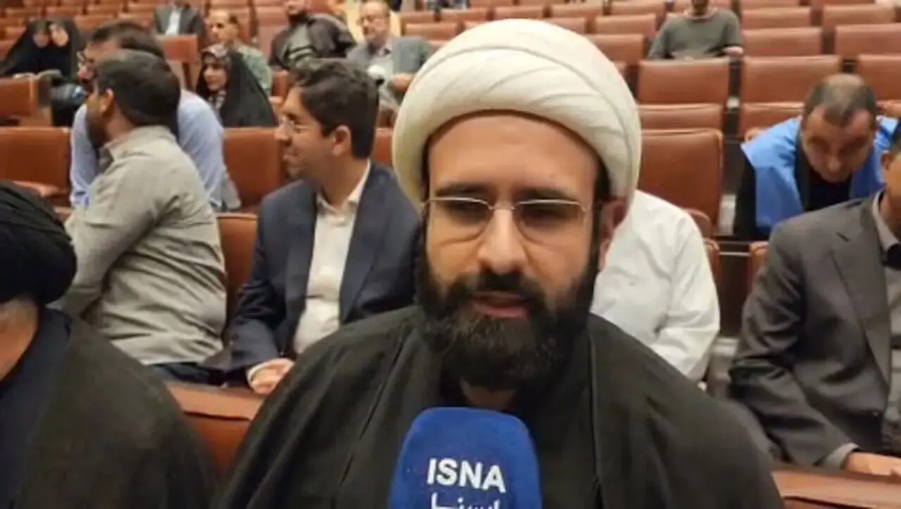 پسر شهید لاریجانی: اگر پدرم بود به مسئولان توصیه می‌کرد تکثر اجتماعی ایران را
بپذیرند