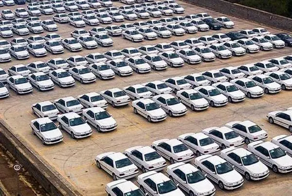 اختلاف در روند قیمت گذاری خودرو