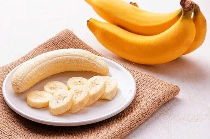 ترفندهایی ساده برای جلوگیری از سیاه شدن موز
