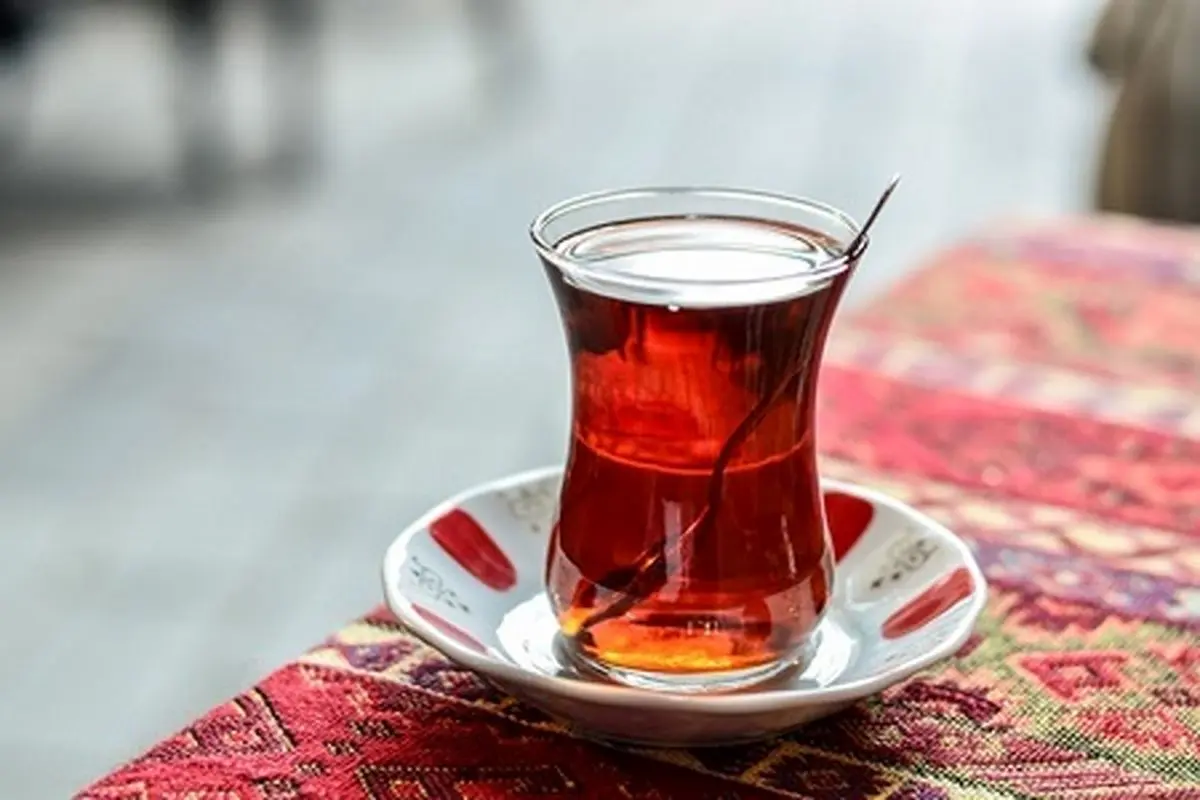آیا نوشیدن چای باعث پوکی استخوان میشود؟
