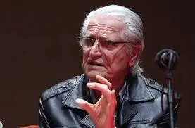 علت فوت احمد پژمان چه بود؟