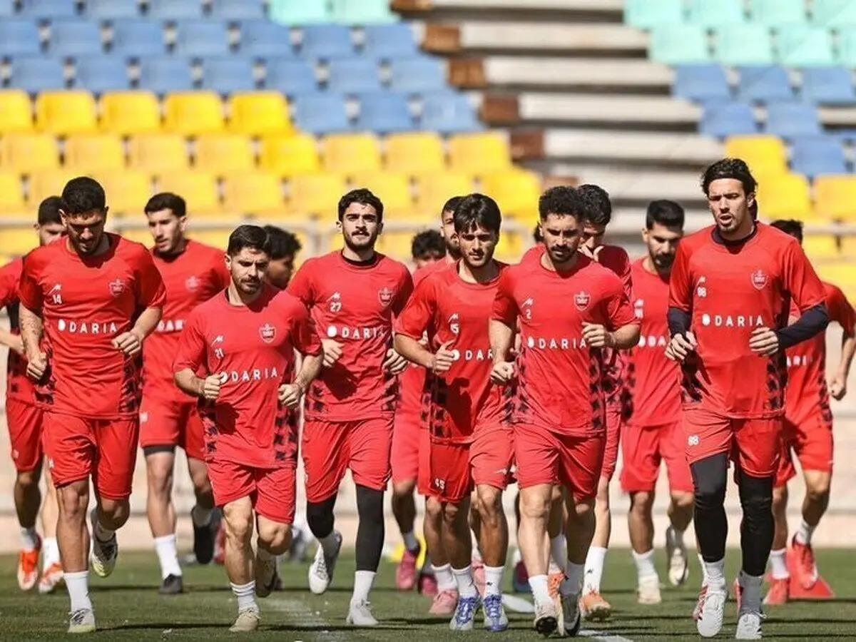 رفتار عجیب مدافع سرخ‌ها دردسرساز شد | سرنوشت قرارداد او چه خواهد بود؟
