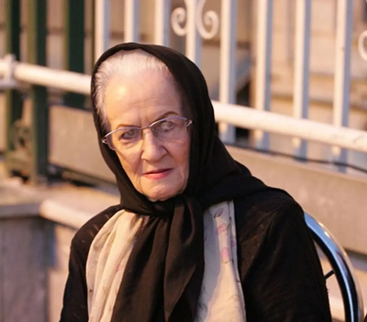 ملکه رنجبر که بود؟ بیوگرافی غم‌انگیز ستاره تئاتر و تلویزیون ایران – از کوزت تا مهتاج