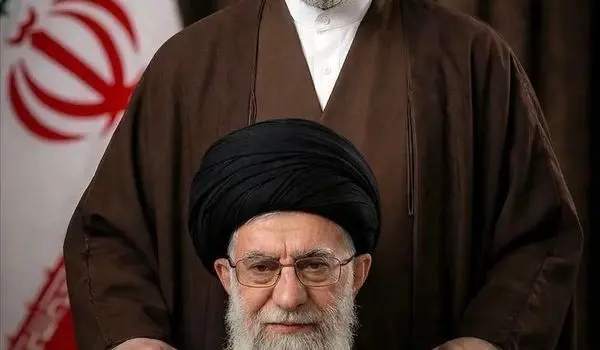 سیدمجتبی خامنه‌ای با رأی مجلس خبرگان سومین رهبر انقلاب اسلامی ایران شد