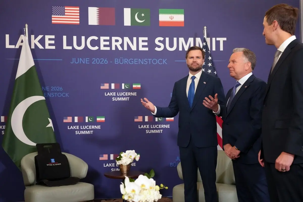 توافق ترامپ با ایران زیر تیغ انتقاد جمهوری‌خواهان و دموکرات‌ها؛ ونس از پیشرفت مذاکرات در سوئیس دفاع کرد