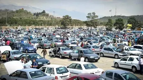 خودکامگی در بازار خودرو
