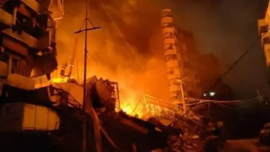فیلم لحظه وحشتناک انفجار مسجد در جنوب لبنان