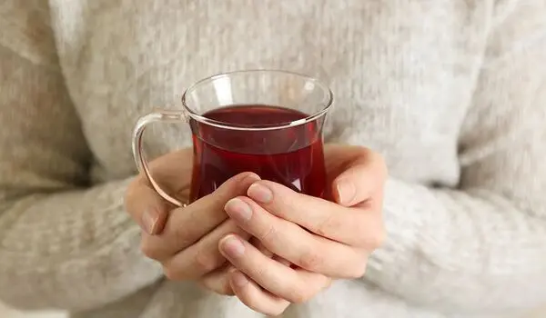 چای خطر بیماری‌های عروقی را کاهش می‌دهد