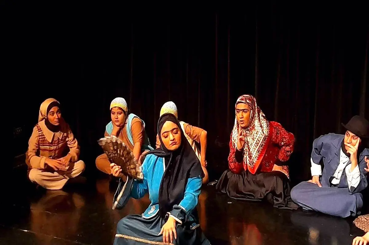 آموزش مفاهیم تربیتی و پرورشی از طریق تئاتر برای کودکان و نوجوانان
