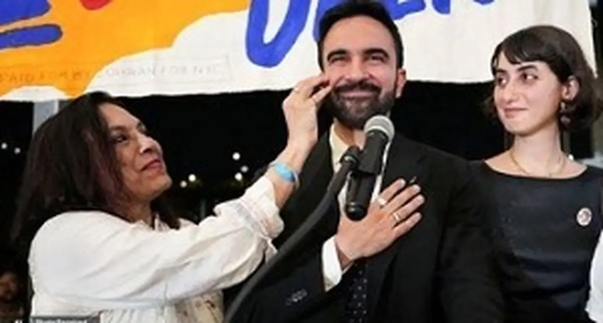 ای کسانی که از تبار حزب‌اللهی زهران ممدانی ذوق زده شده اید؛ شما قبلا هم گفته بودید اسم اوباما، حسین است! |ضمنا مراقب رفتار زنش هستید؟
