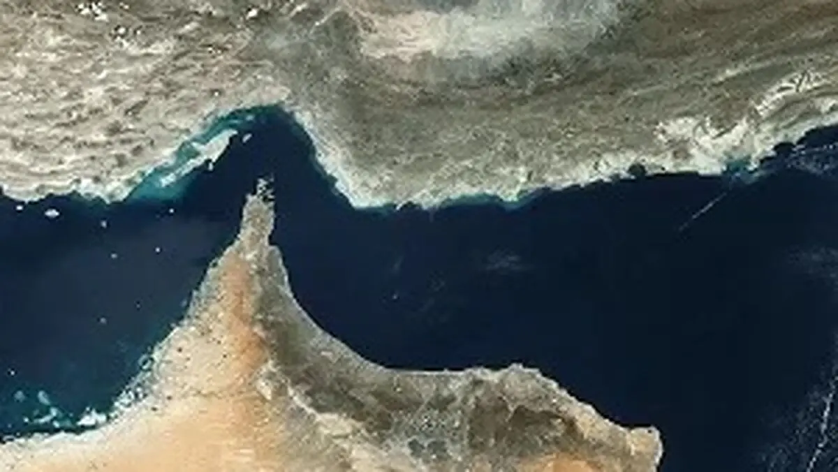 خبر فوری جنگ | جزئیات کشتی هدف قرارگرفته در تنگۀ هرمز
