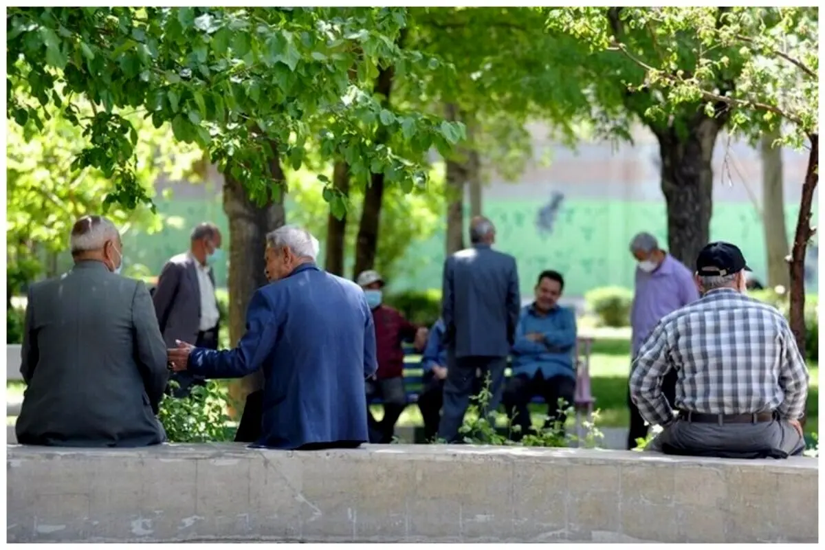 عیدی ۱۰ میلیون تومانی بازنشستگان کشوری، لشکری و تامین اجتماعی واقعیت دارد؟