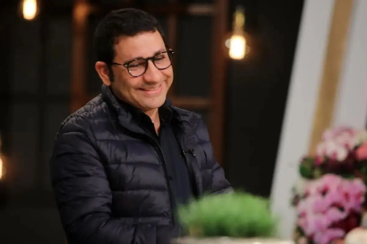 ماجرای چت های سروش جمشیدی با مجری شبکه من و تو