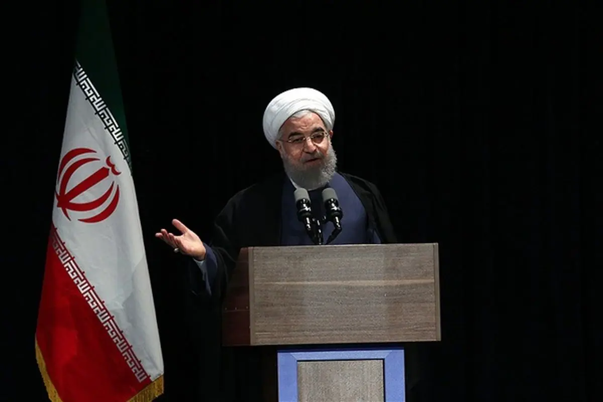 روحانی: فحش و ناسزاگویی انقلابی گری نیست