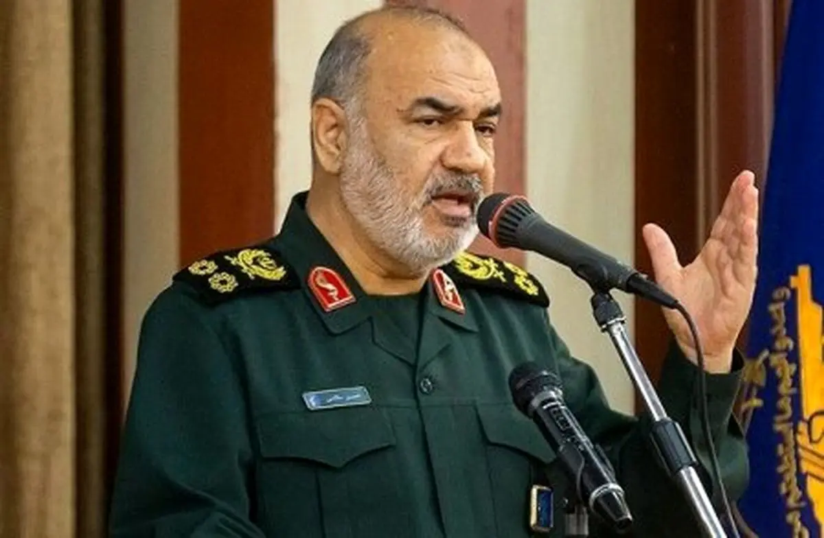 سرلشکر سلامی: نیازمند ایجاد قطبنمای اخلاقی درون جوانان هستیم