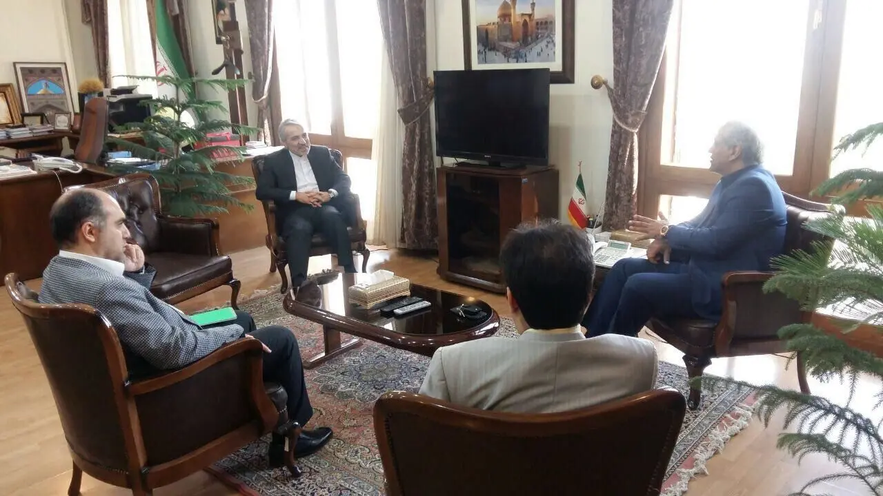 مهران مدیری به دیدار معاون رئیس جمهور رفت +تصویر