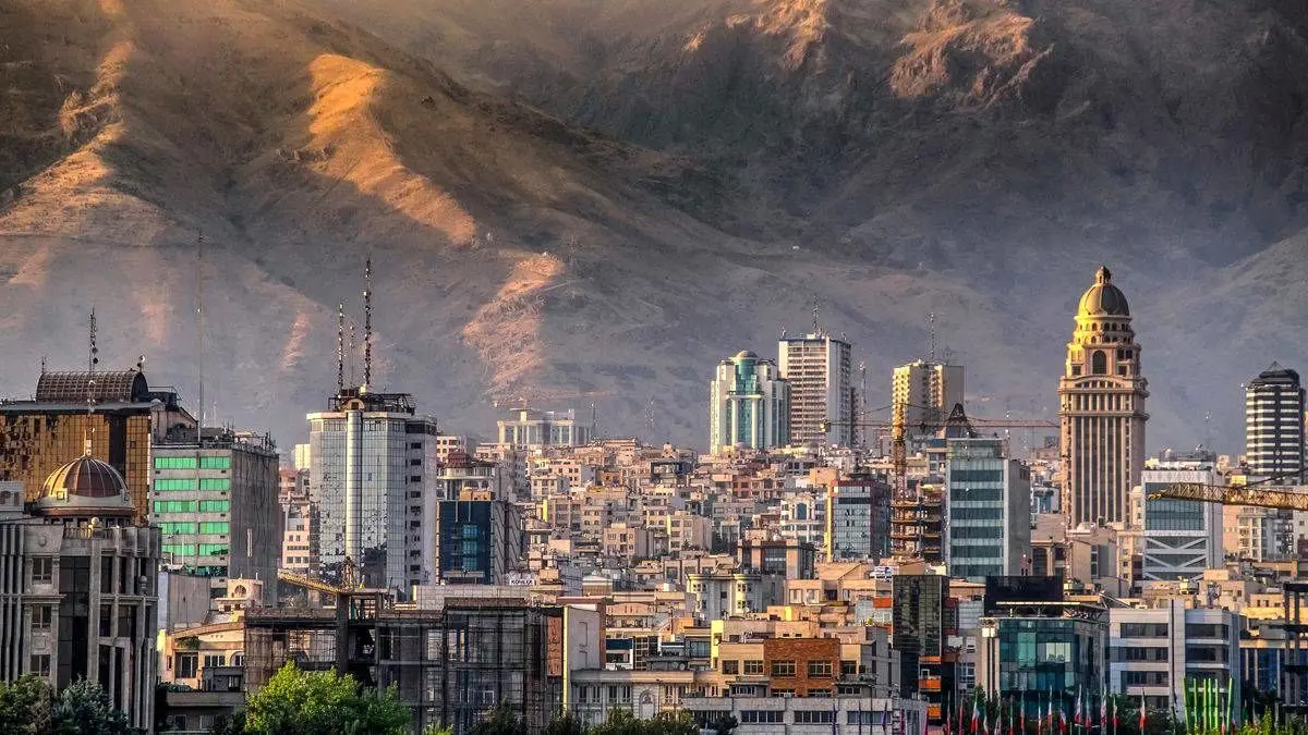 این خانه در زعفرانیه تهران از عمارت کریس رونالدو گران‌تر است! + تصویر