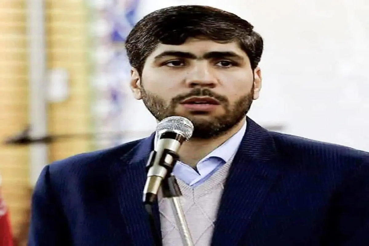 نحوه استخدام در دستگاههای اجرایی از زبان میثم لطیفی