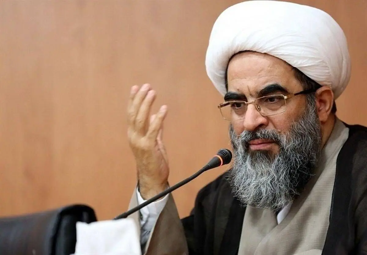 آیت‌الله فاضل لنکرانی: زن منهای دین نه آزادی دارد نه زندگی
