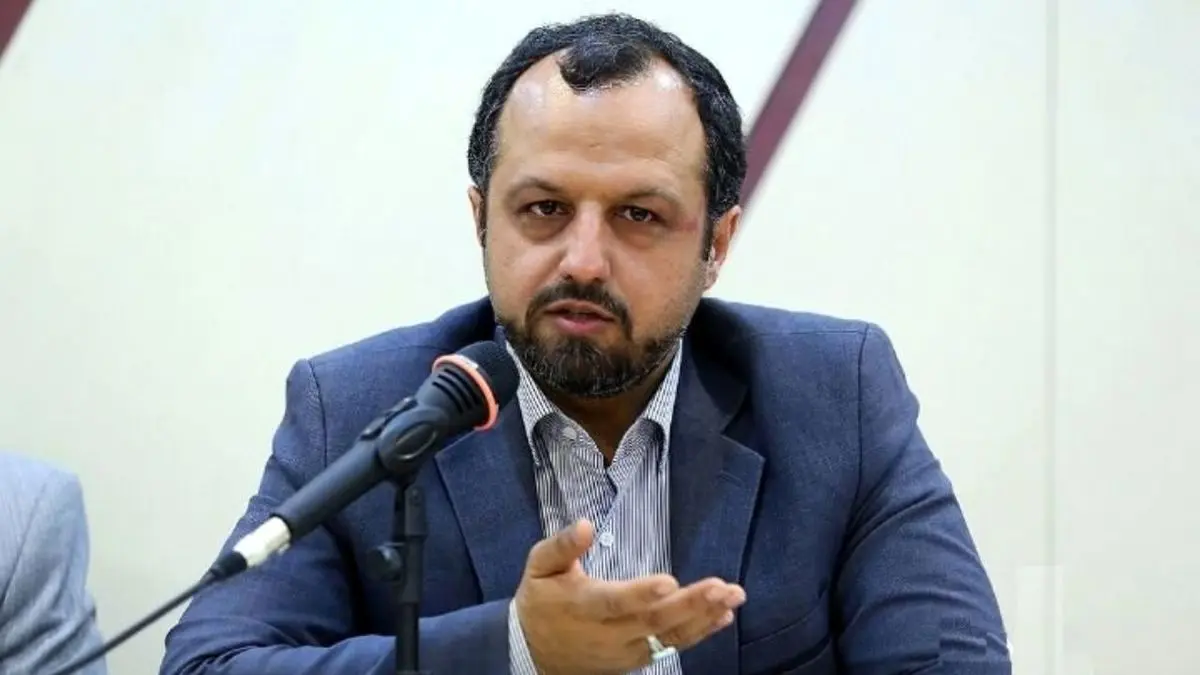 هم میهن: وزیر اقتصاد به شکست دولت در مهار تورم اعتراف کرد؛ حالا نوبت تغییر مدیران اقتصادی دولت است