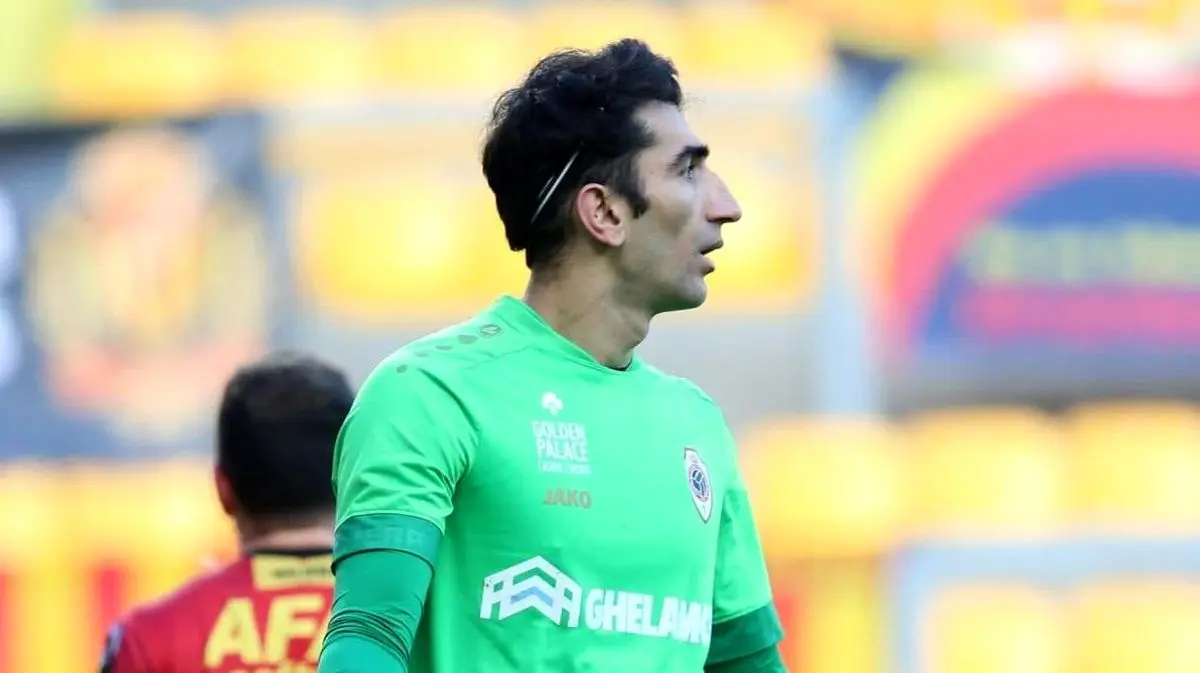 بیرانوند مقابل النصر نباید شوت بزند