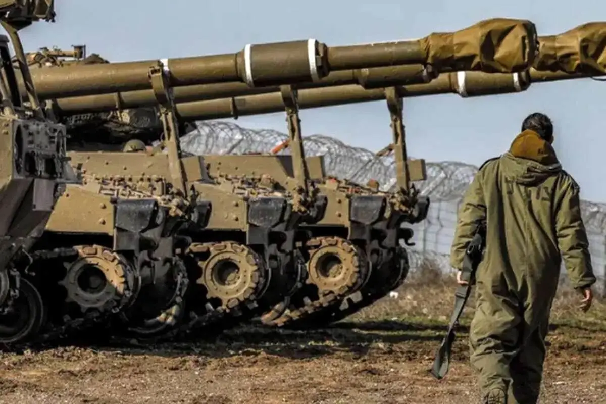 خبر فوری از جنگ؛ استقرار تجهیزات نظامی در مرزهای اسرائیل | موج جدید جنگ کی آغاز می‌شود؟
