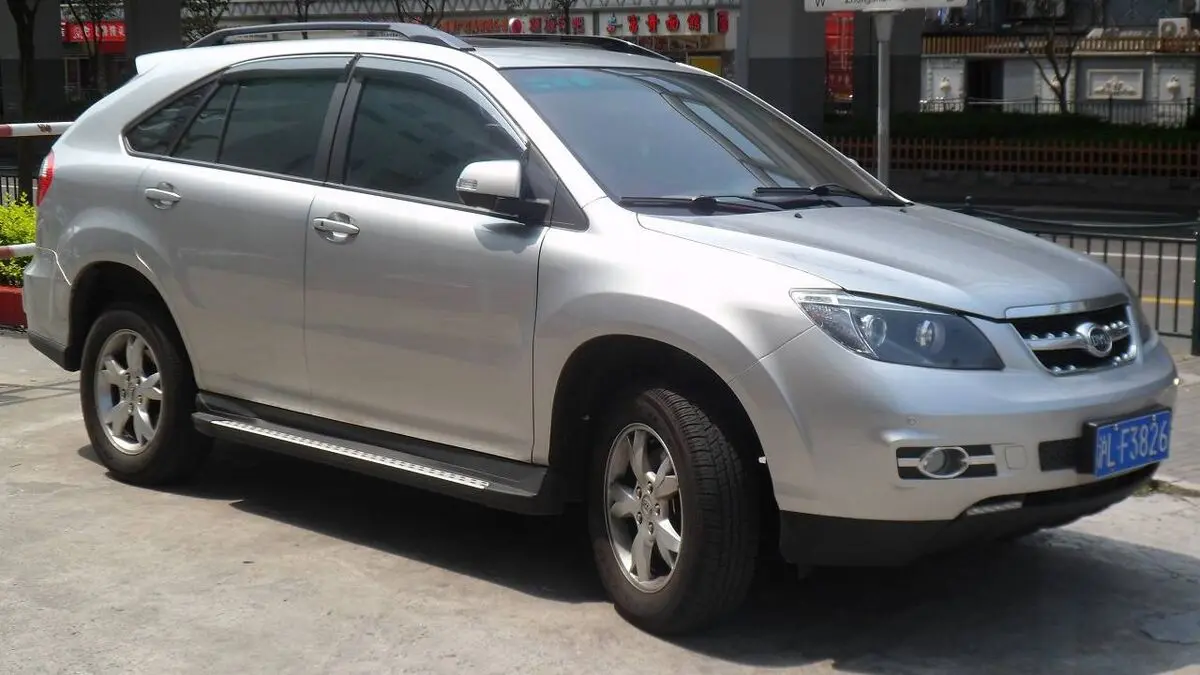 مقایسه BYD S6 و جک S5 اتوماتیک + مشخصات فنی