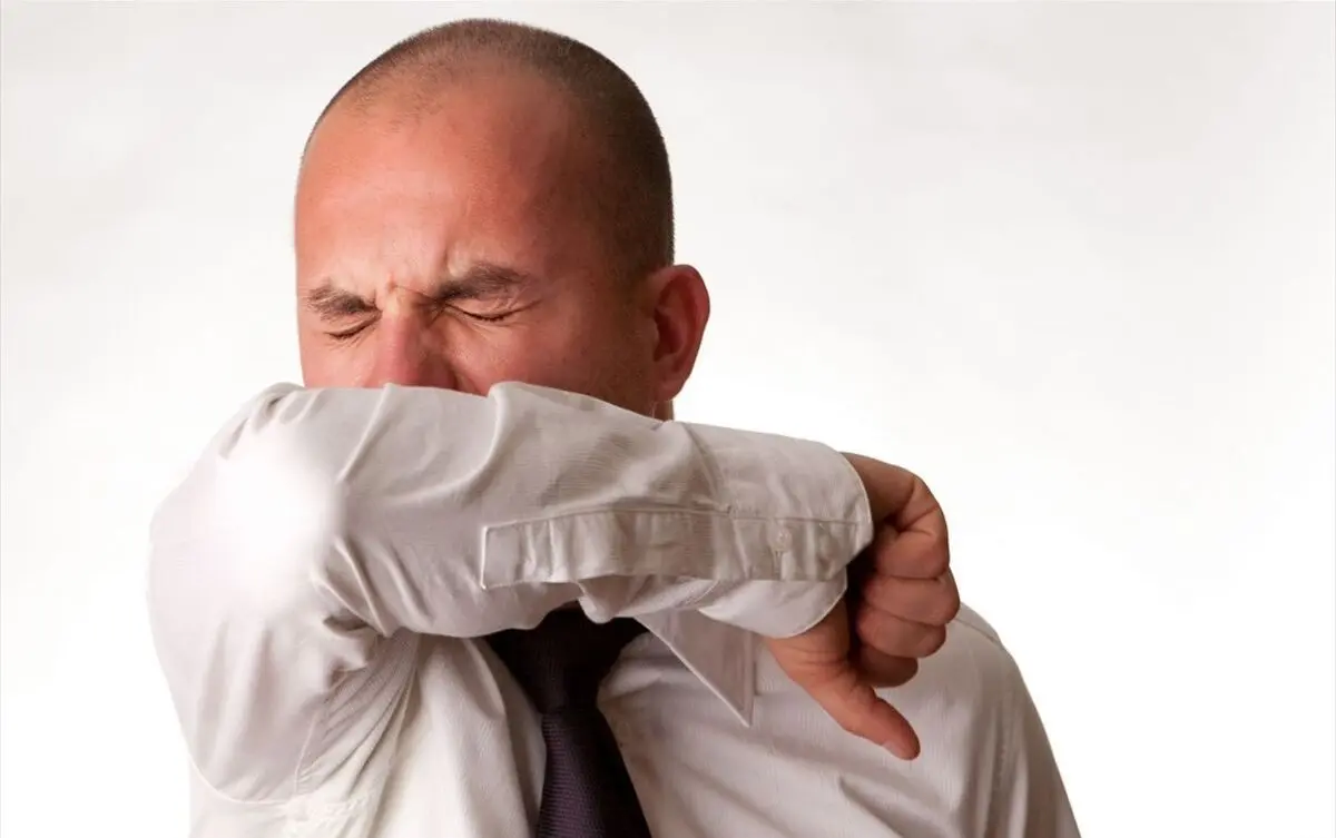 هرگز در آرنج برهنه سرفه یا عطسه نکنید