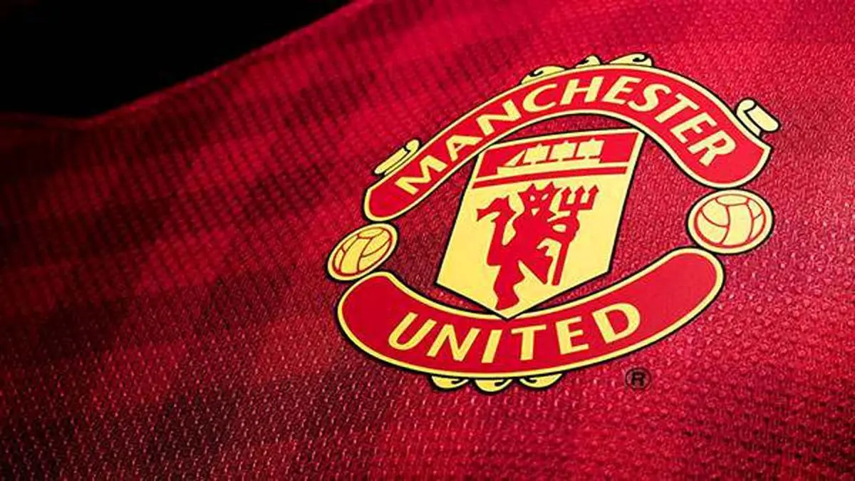 بازگشت منچستریونایتد به جمع مدعیان قهرمانی کافی است؟