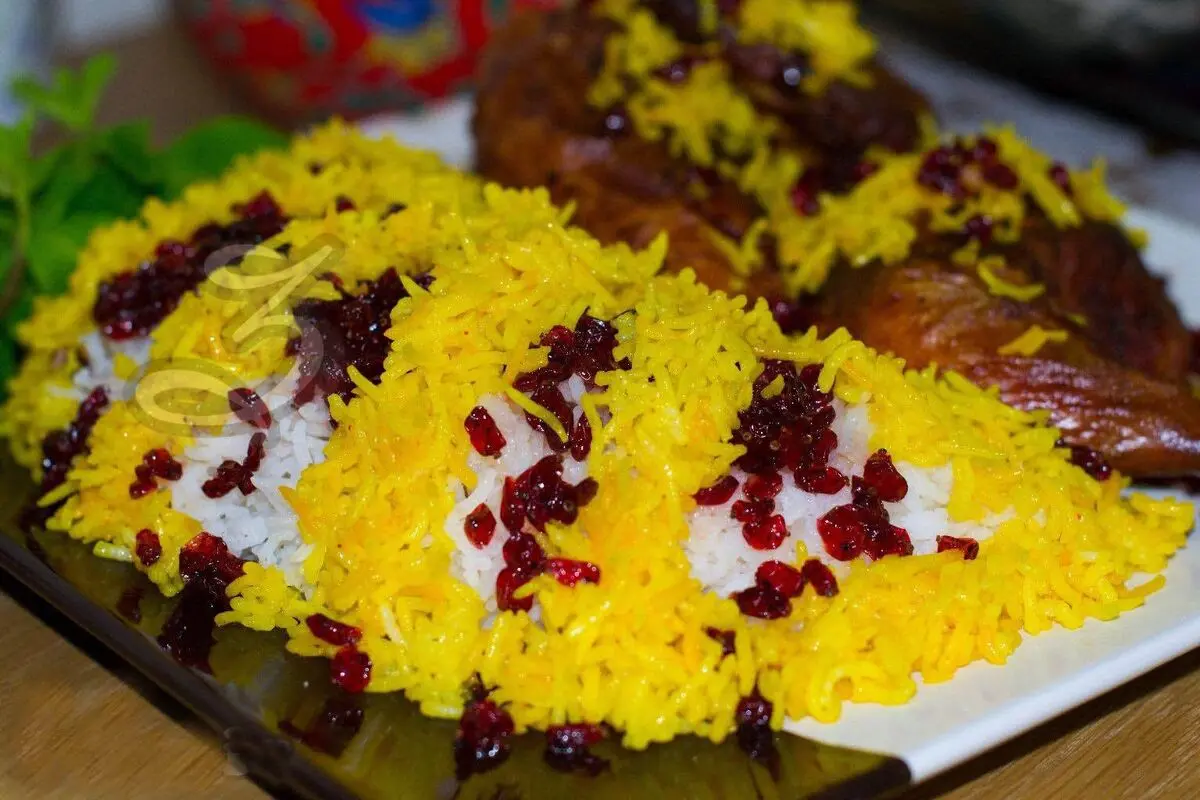 طرز تهیه زرشک پلو با مرغ