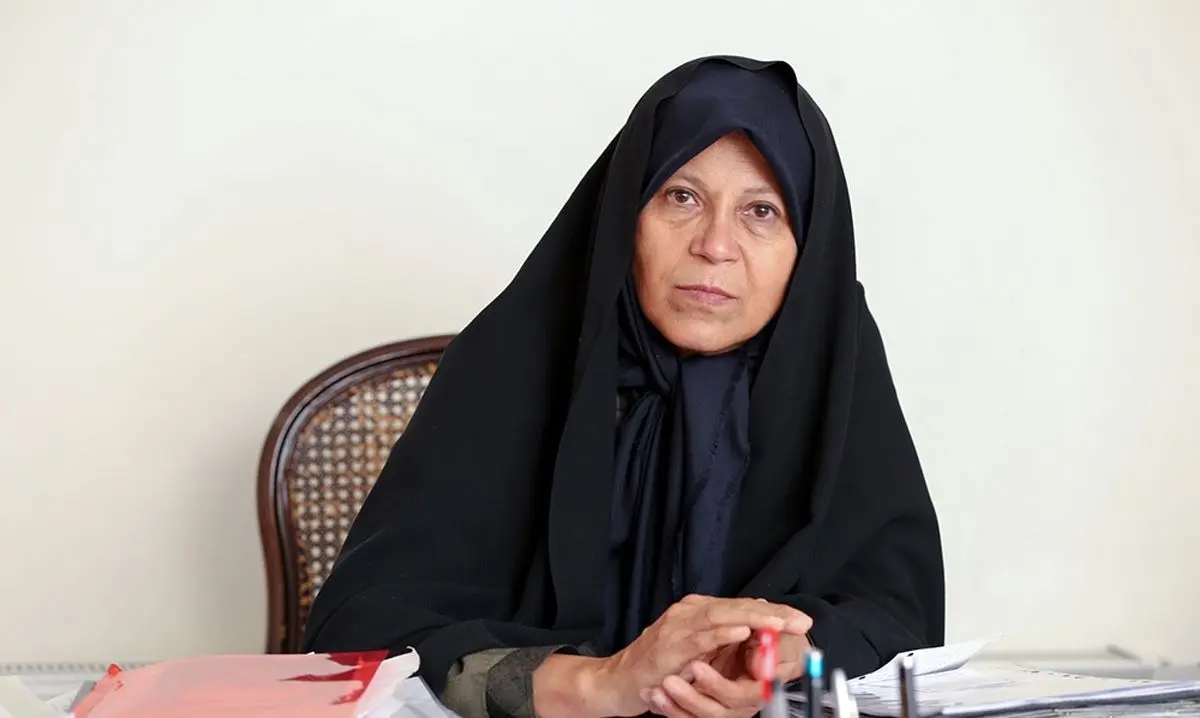 چند قدم با فائزه هاشمی در گوشه و کنار خاطرات خانه پدری