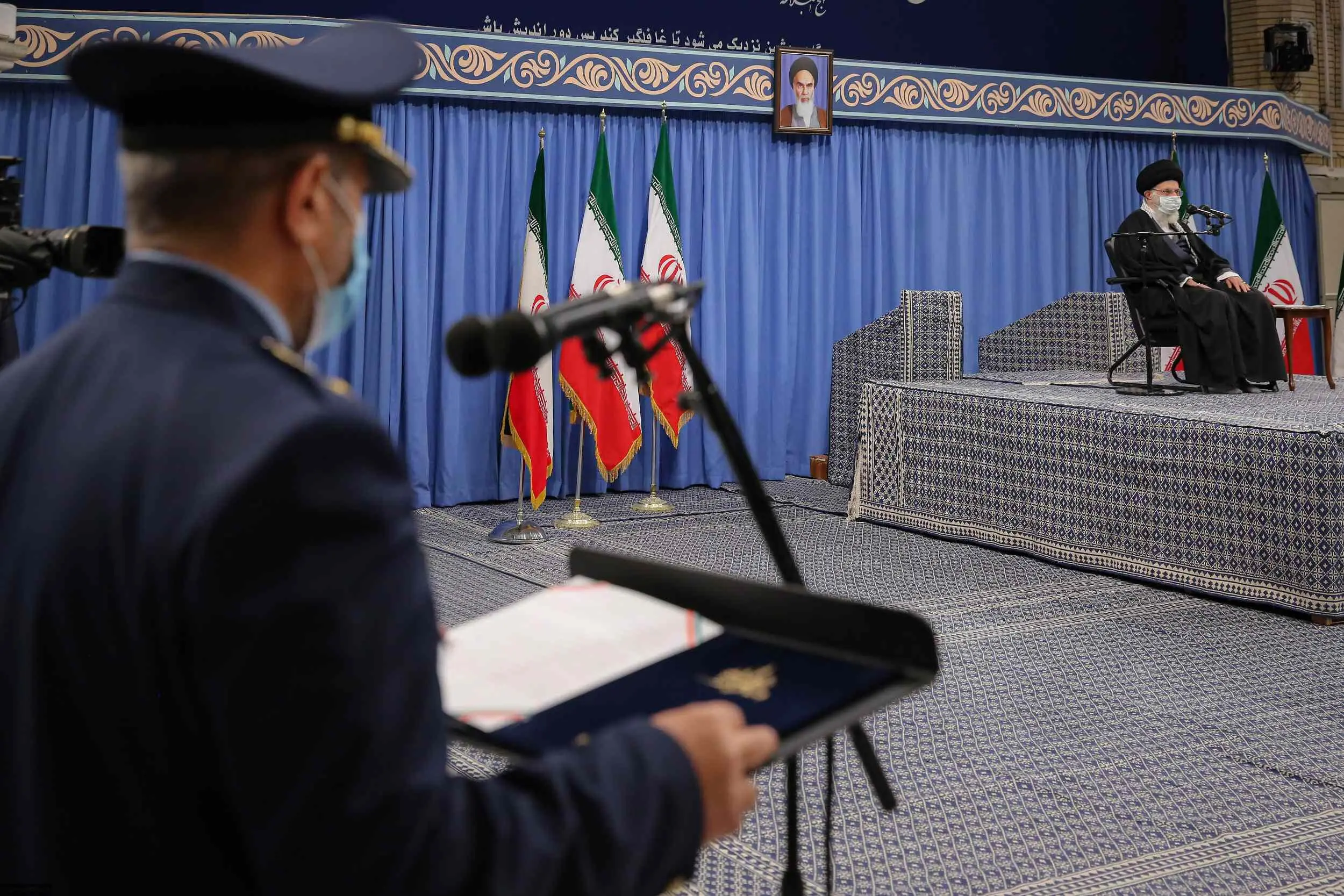 اگر تمامی تحریم‌ها را در عمل بردارند به تعهدات برجامی برمی گردیم