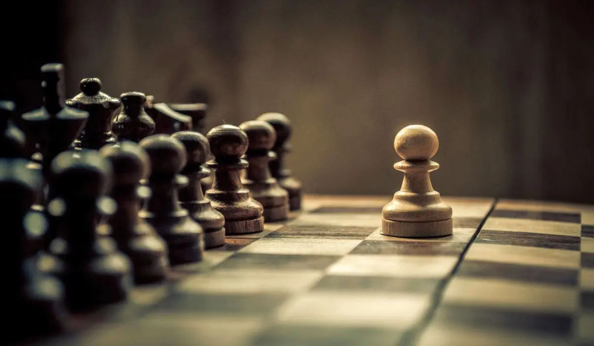 کیش و مات شطرنج با ماجراهای شگفت انگیز انتخاباتی