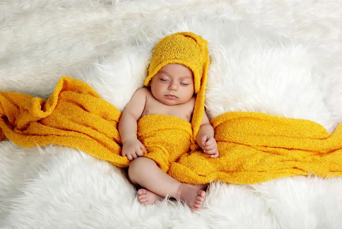 چگونه خواب نوزاد را تنظیم کنیم؟