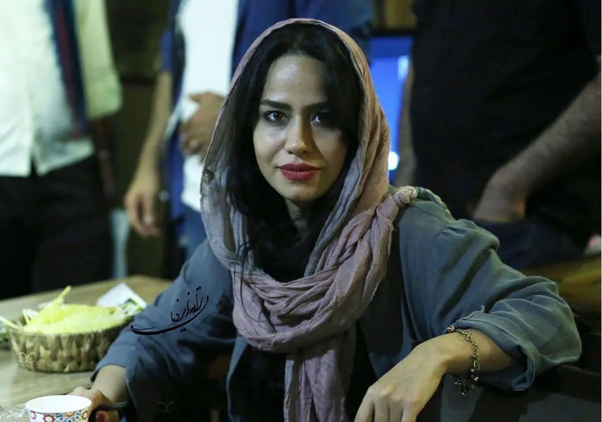 گله ها و انتقادهای بازیگر برگزیده جشنواره تئاتر فجر