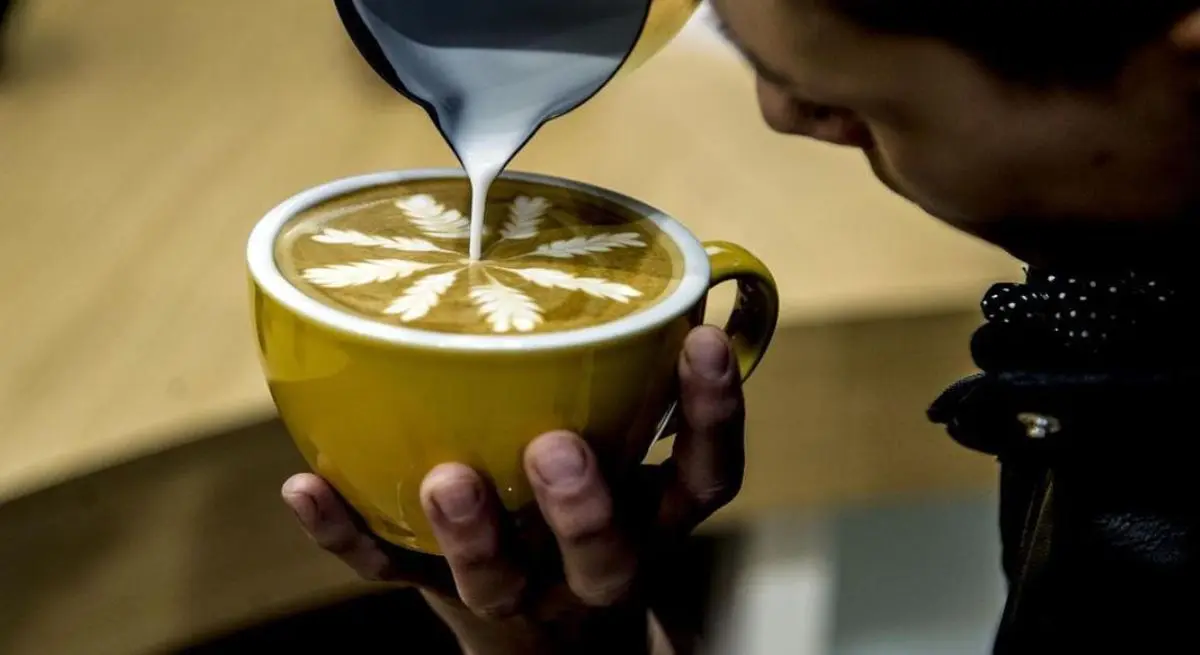 خوردن قهوه با معده خالی چه تبعاتی دارد؟